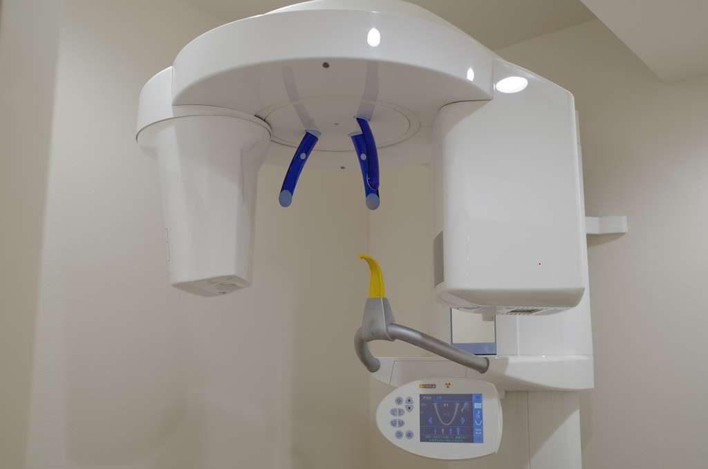 インプラント手術において、正確な診査・診断に必要なCT