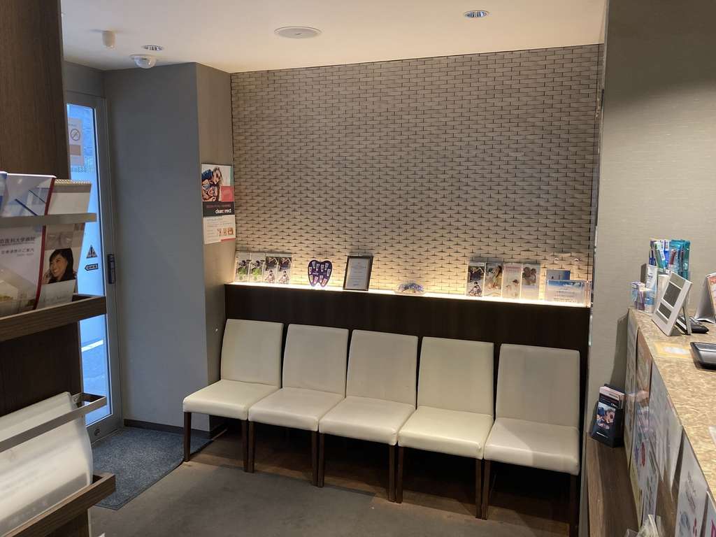 各分野の専門家が1人の患者さんを治療する「インターディシプリナリーアプローチ」を採用しております。